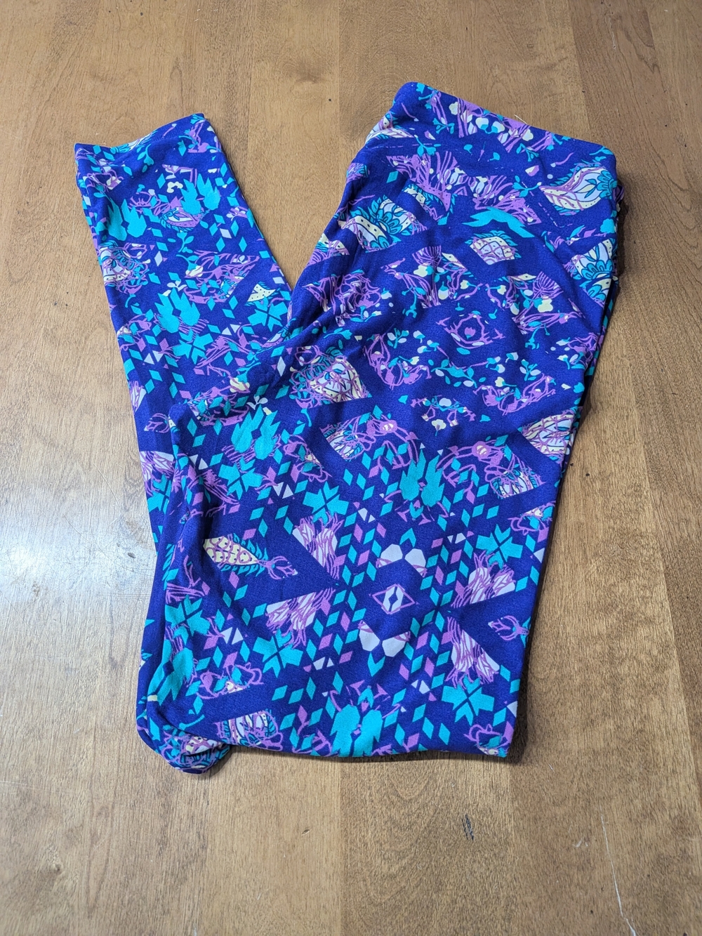 3/$14 Lularoe Vibrant Purple & Teal Printed Leggings